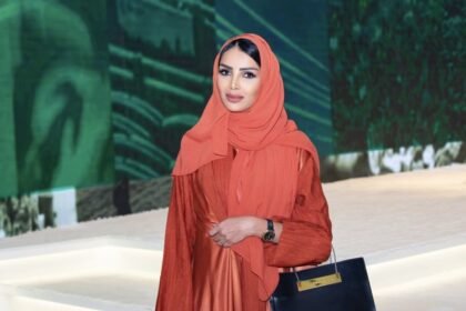 Nouf Al Sharif: A Visionary Leader in Healthcare Sales Planning and Data Management