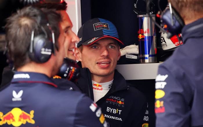 F1 Title Fight Heats Up: McLaren vs Verstappen in 2025