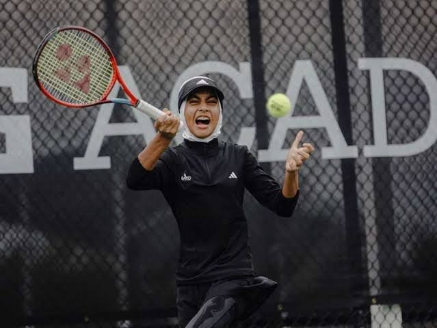 Haniya Minhas: Rising Tennis Star from Saudi Arabia