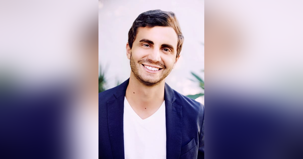 Mirko Maccarrone: Visionary Marketer & Coachsulting Pioneer | The Arabian Leaders 1 Mirko Maccarrone: Visionary Marketer & Coachsulting Pioneer | The Arabian Leaders